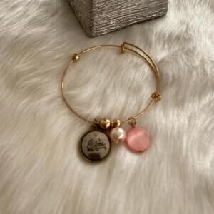 Gold Tone Expandable Charm Bangle Bracelet